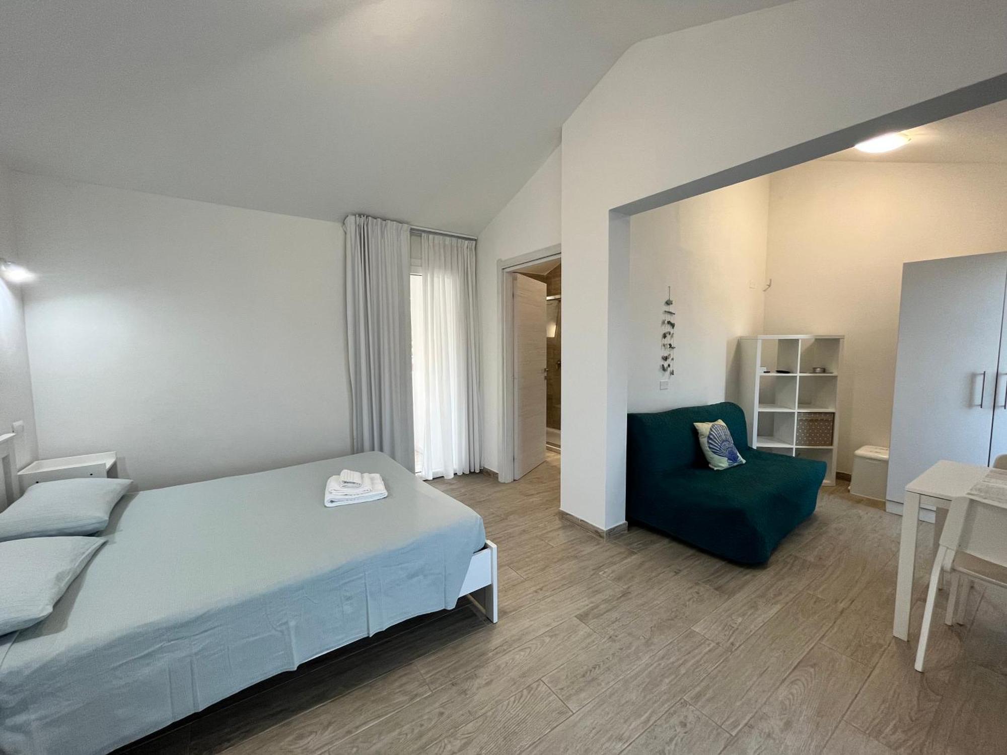 Case Vacanze "Bianco Mare" Porto Pino Bagian luar foto