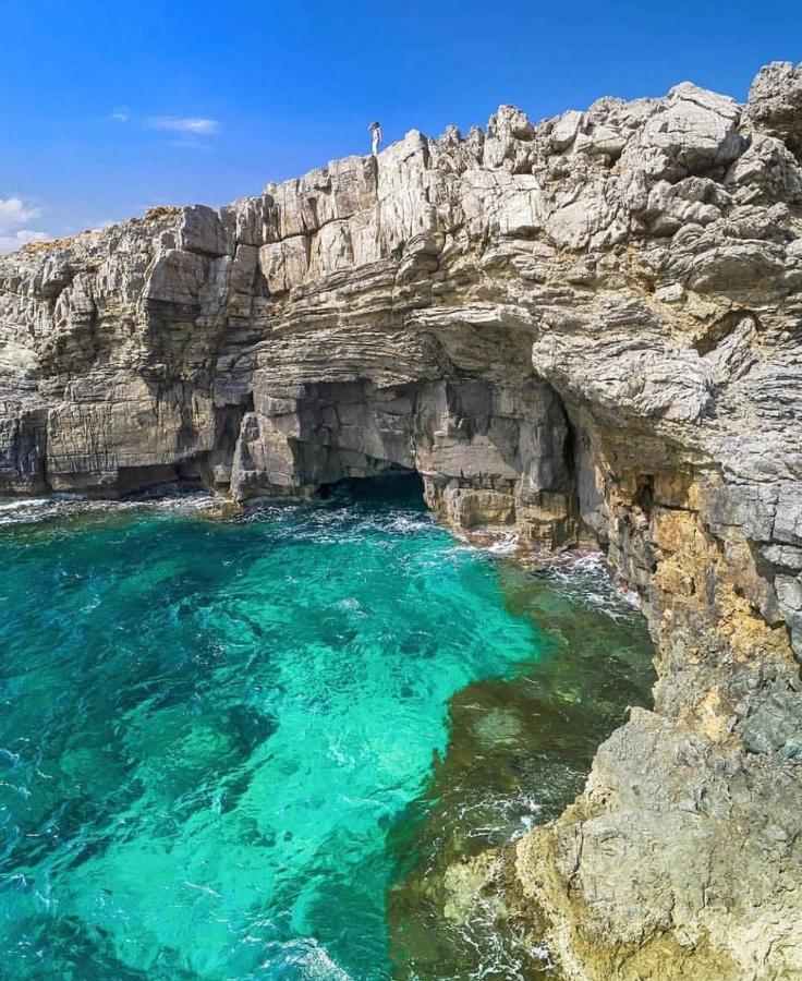 Case Vacanze "Bianco Mare" Porto Pino Bagian luar foto